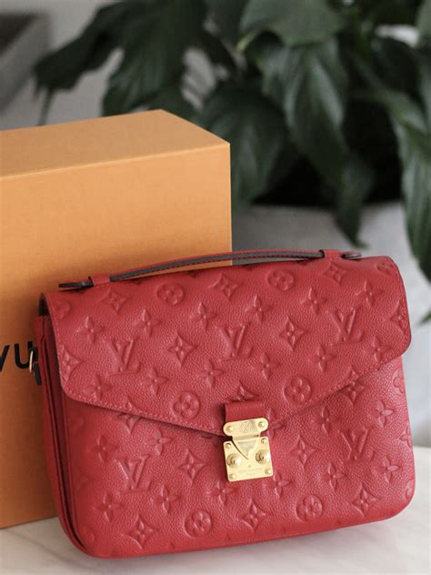 lv pochette metis bag review|lv pochette metis empreinte.